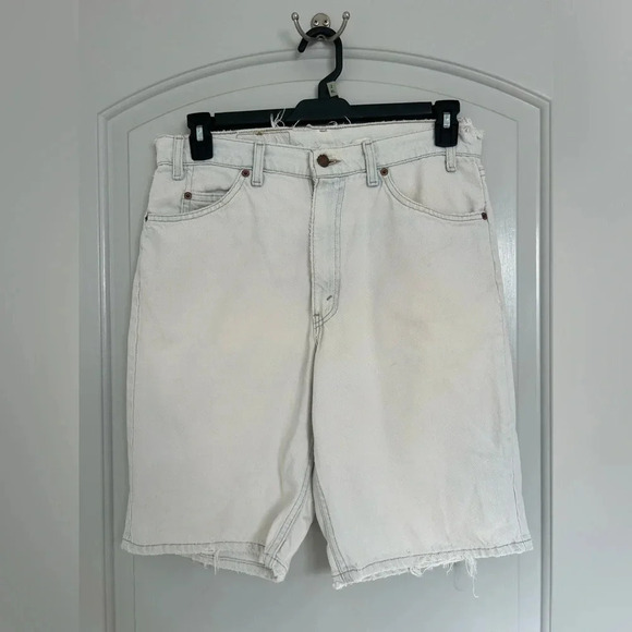 Levi’s Vintage 550 Distressed Denim Shorts Jorts Orange Tab - Picture 1 of 11